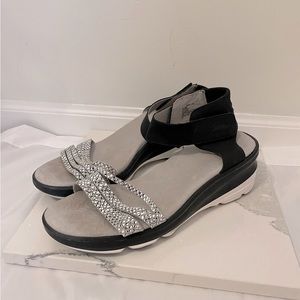 Jambu Grey and Black Strap Sandals